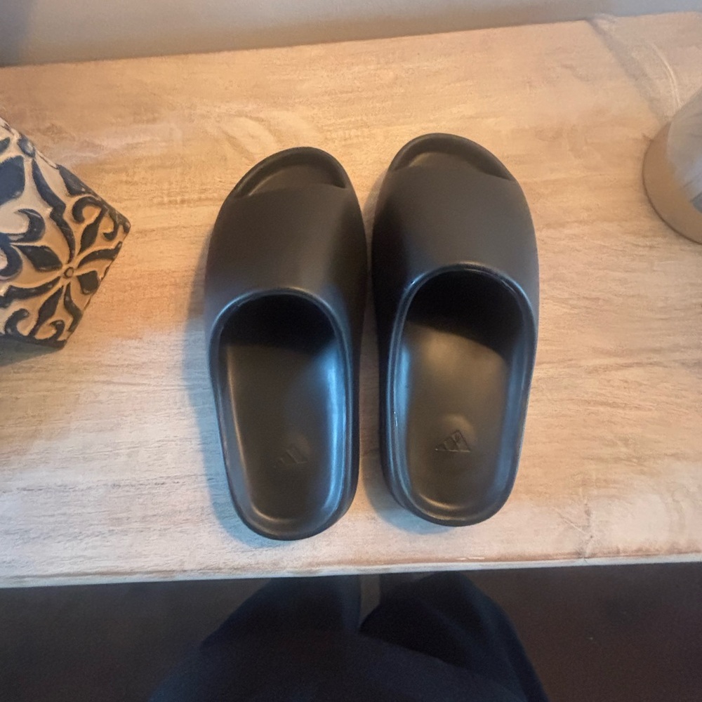 Men's Black yeezy slides